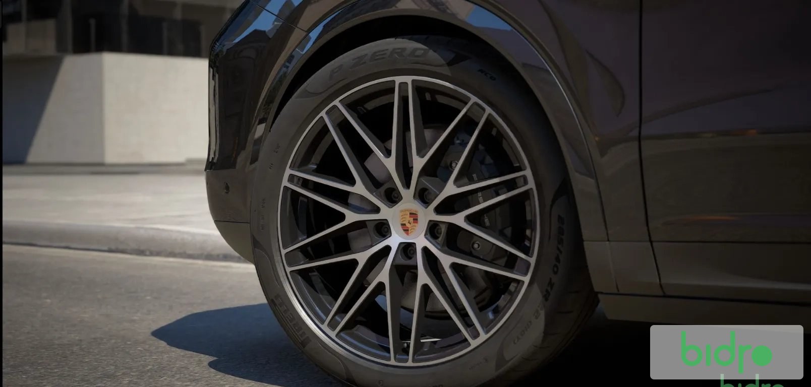 Porsche Cayenne Coupe E-Hybrid 2025 - imaginea 8